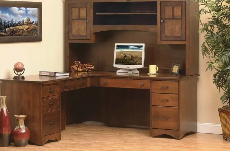 https://www.dutchcrafters.com/blog/wp-content/uploads/2023/10/Prairie-Mission-L-Desk-with-Hutch-Top-.jpg